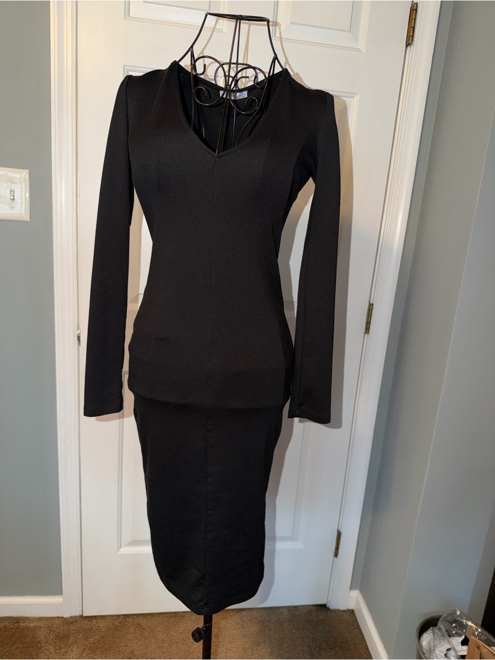 Zara Trafaluc Black Long Sleeve V-Neck Midi Bodycon Dress Size S